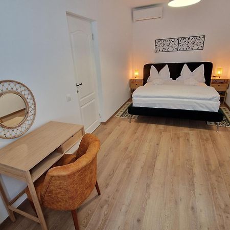 Maximus Apartments 시기쇼아라 외부 사진