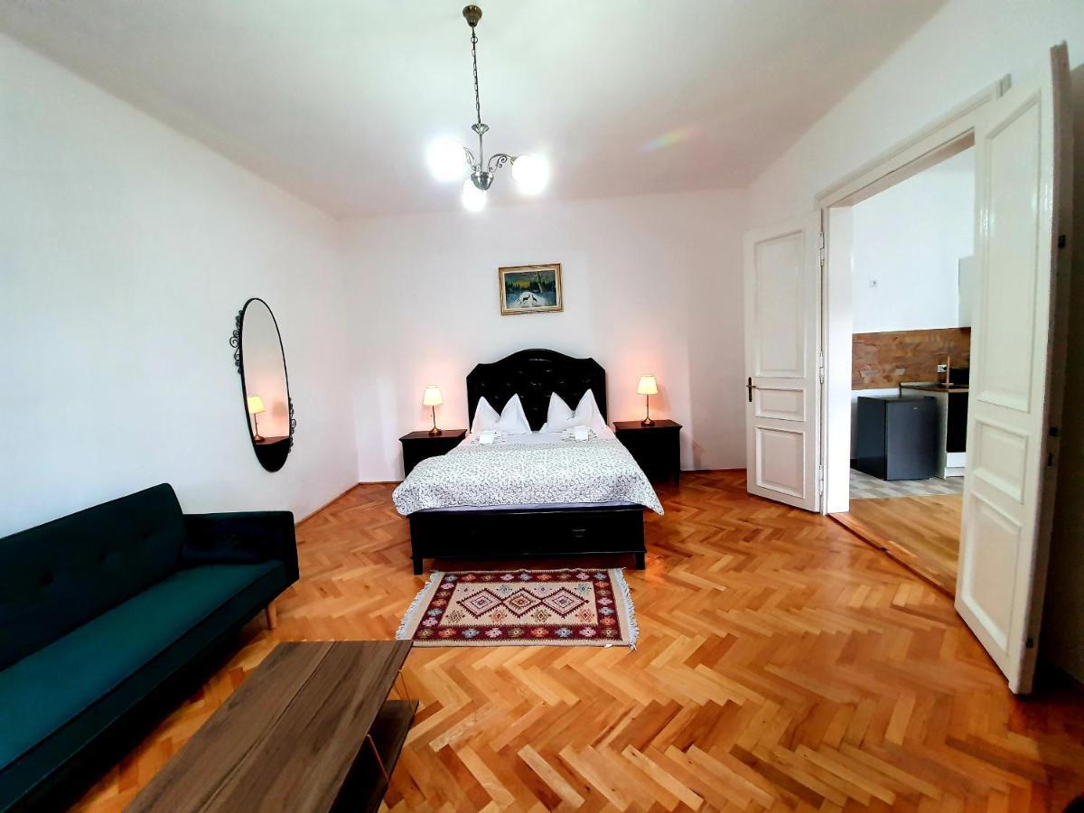 Maximus Apartments 시기쇼아라 외부 사진