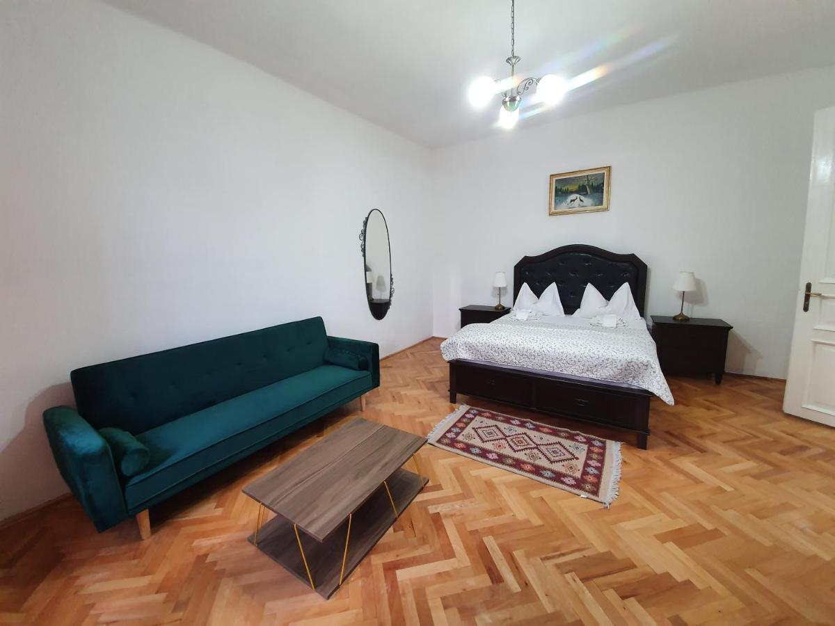 Maximus Apartments 시기쇼아라 외부 사진