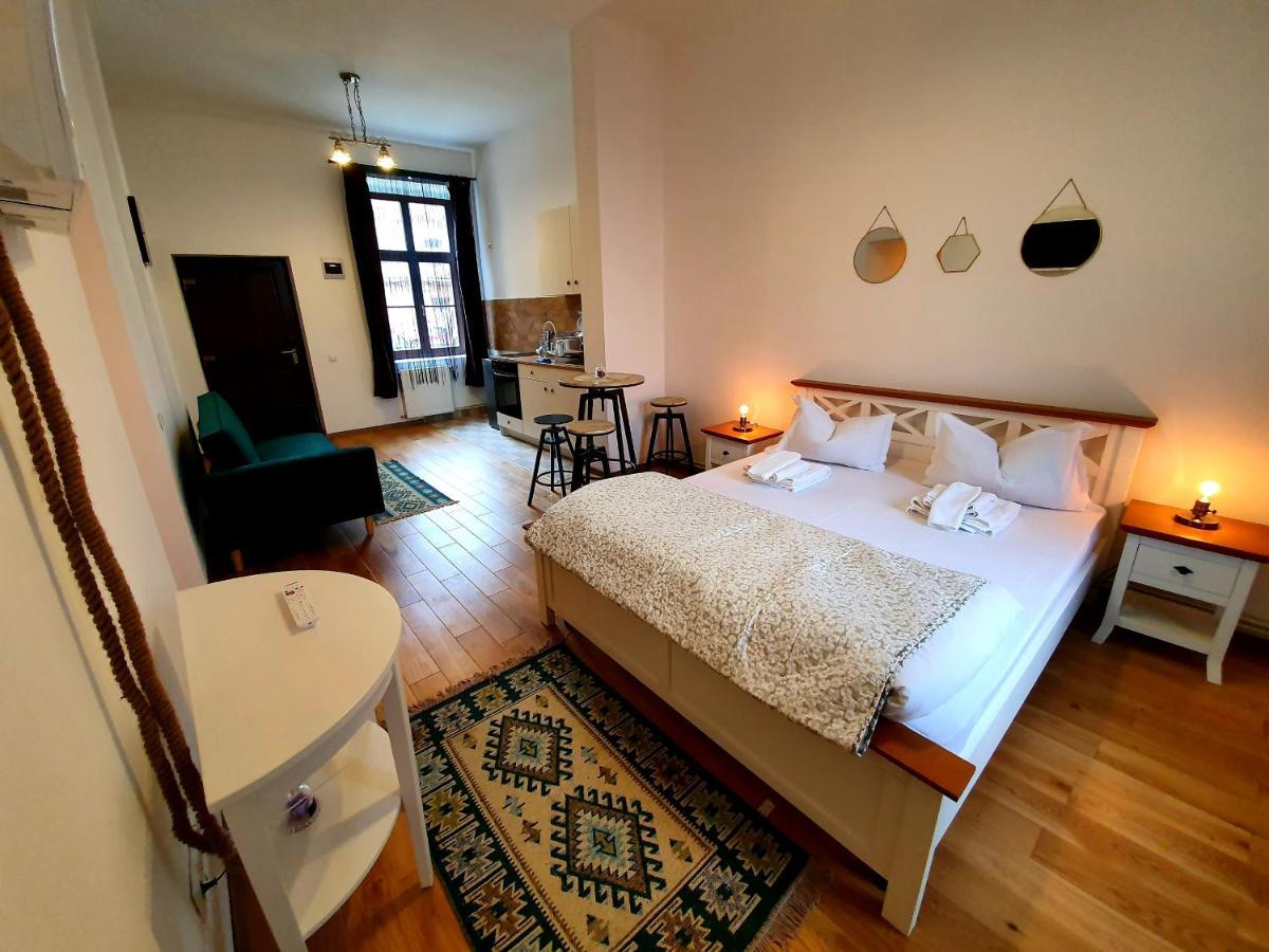 Maximus Apartments 시기쇼아라 외부 사진
