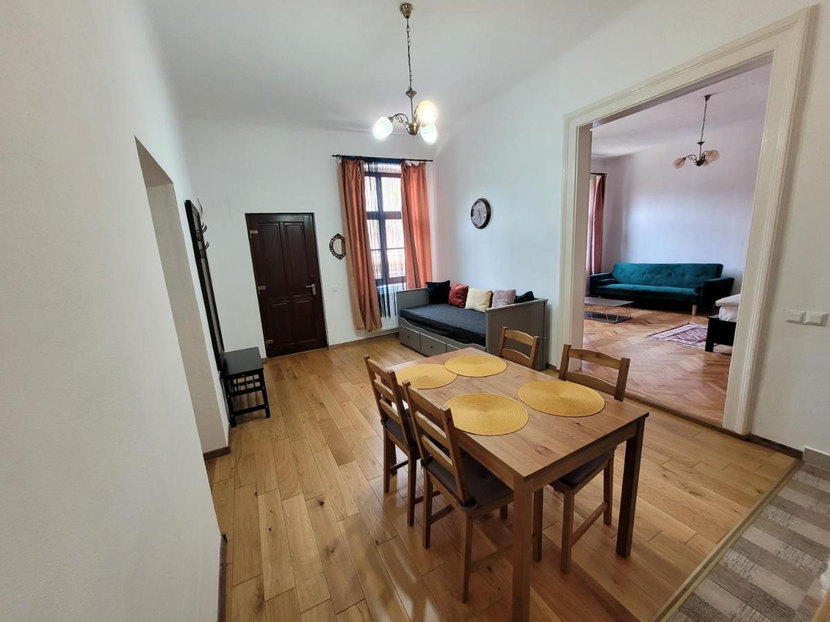 Maximus Apartments 시기쇼아라 외부 사진